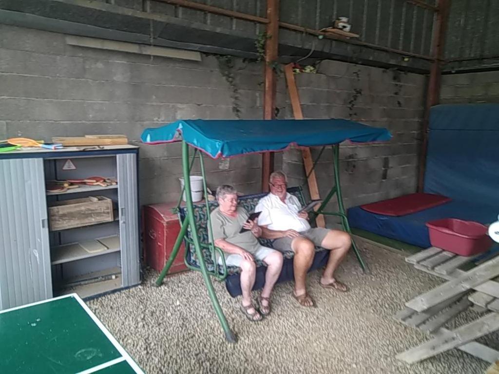 Camping La Foret Du Morvan Larochemillay Екстериор снимка